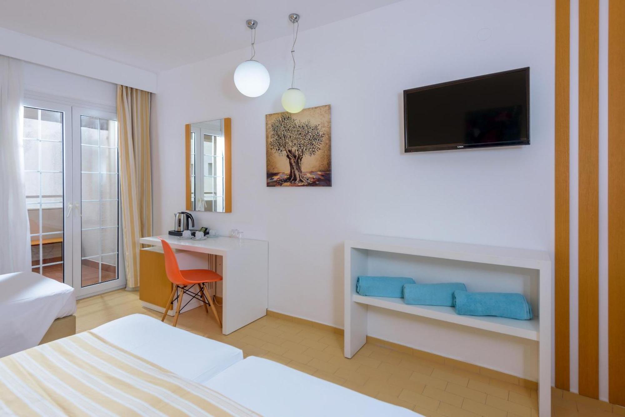 Zeus Hotels Palm Beach Сталида Экстерьер фото